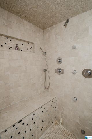 1026 28th Pl S Apt 1, Birmingham, AL 35205