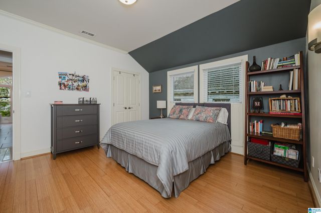 1026 28th Pl S Apt 1, Birmingham, AL 35205