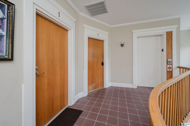 1026 28th Pl S Apt 1, Birmingham, AL 35205