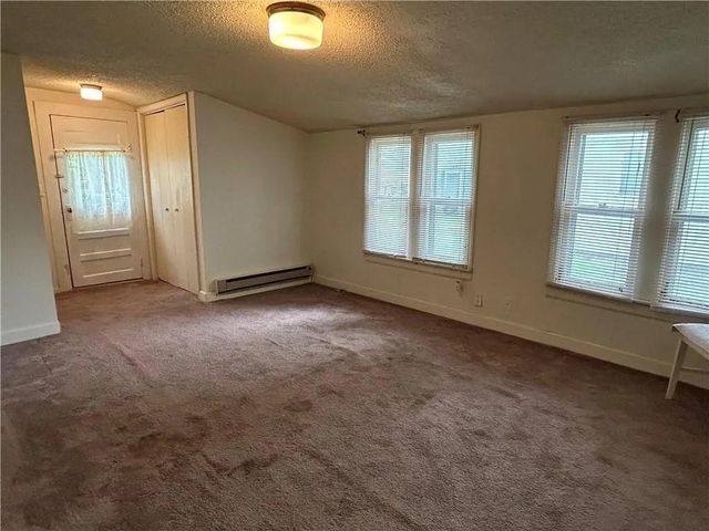 301 E 6th Avenue, Caney, KS 67333