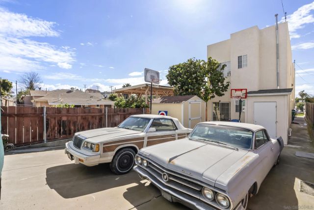 3746 Harding Ave, San Diego, CA 92113