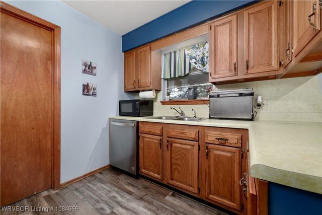 505 Juniper Lane, Muldrow, OK 74948