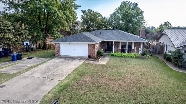 505 Juniper Lane, Muldrow, OK 74948