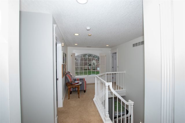 3501 Southern Woods Drive, Des Moines, IA 50321