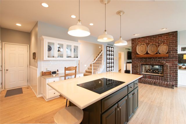 3501 Southern Woods Drive, Des Moines, IA 50321