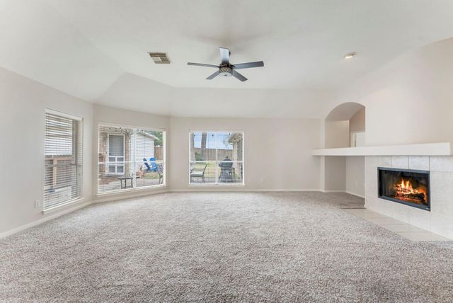 1302 Pine Trail, Tomball, TX 77375