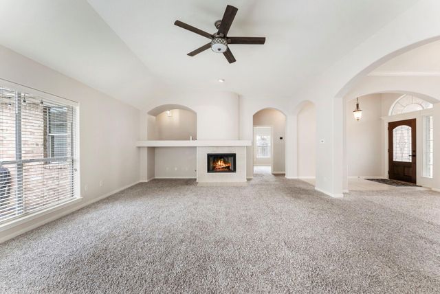 1302 Pine Trail, Tomball, TX 77375