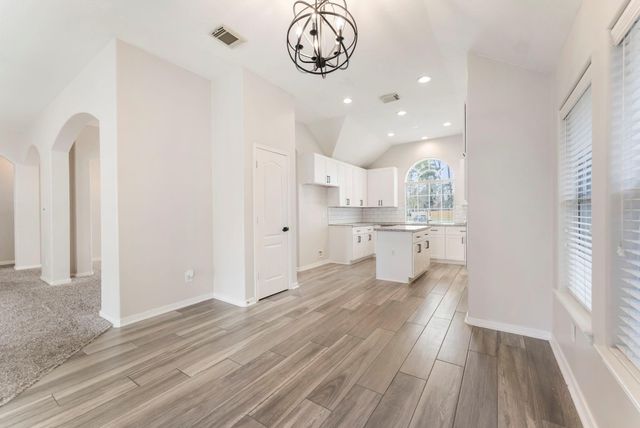 1302 Pine Trail, Tomball, TX 77375