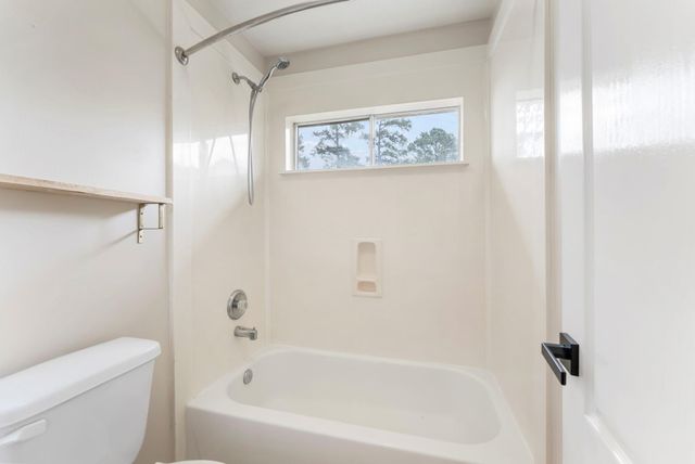 1302 Pine Trail, Tomball, TX 77375