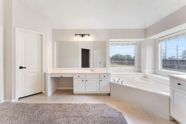 1302 Pine Trail, Tomball, TX 77375