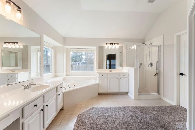 1302 Pine Trail, Tomball, TX 77375