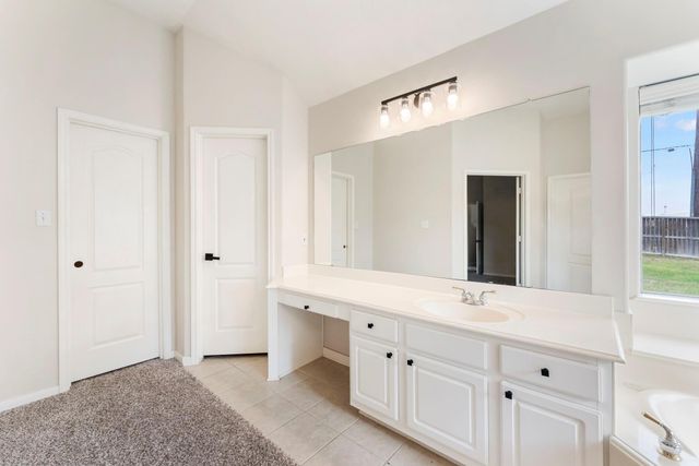 1302 Pine Trail, Tomball, TX 77375