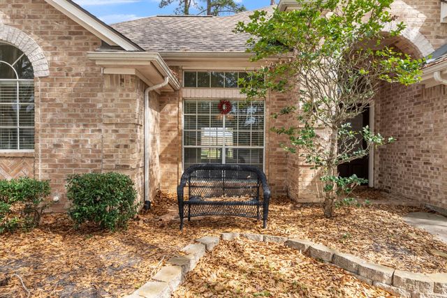 1302 Pine Trail, Tomball, TX 77375