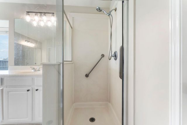 1302 Pine Trail, Tomball, TX 77375