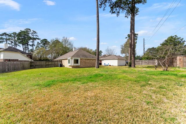 1302 Pine Trail, Tomball, TX 77375