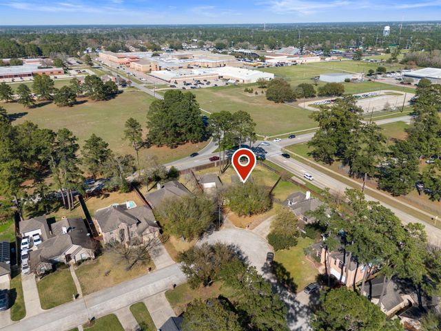 1302 Pine Trail, Tomball, TX 77375