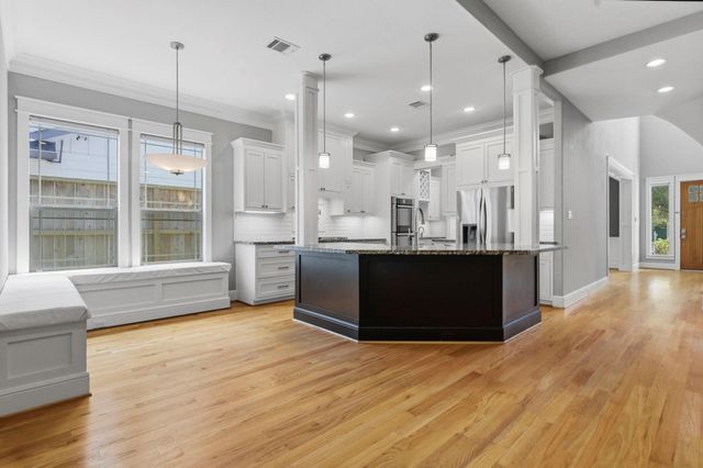 1740 Nina Lee Lane, Houston, TX 77018