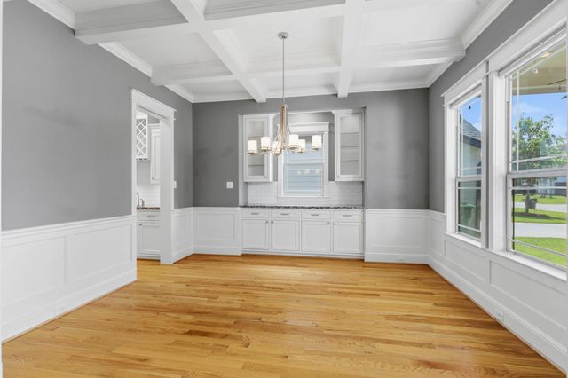1740 Nina Lee Lane, Houston, TX 77018