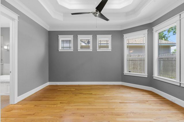 1740 Nina Lee Lane, Houston, TX 77018