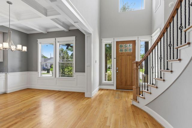 1740 Nina Lee Lane, Houston, TX 77018