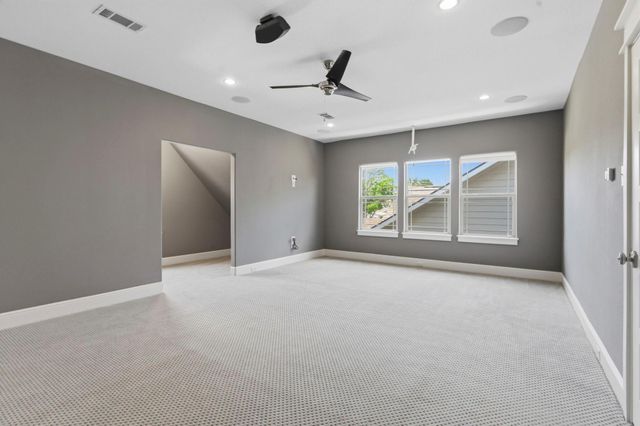 1740 Nina Lee Lane, Houston, TX 77018
