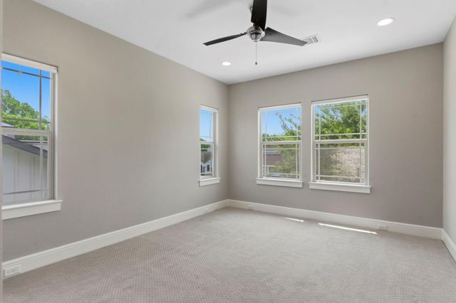 1740 Nina Lee Lane, Houston, TX 77018