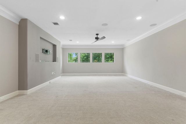 1740 Nina Lee Lane, Houston, TX 77018