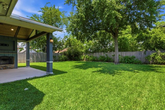 1740 Nina Lee Lane, Houston, TX 77018
