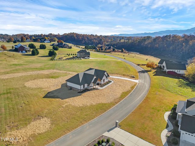 296 Belle Arden Drive, Greeneville, TN 37745