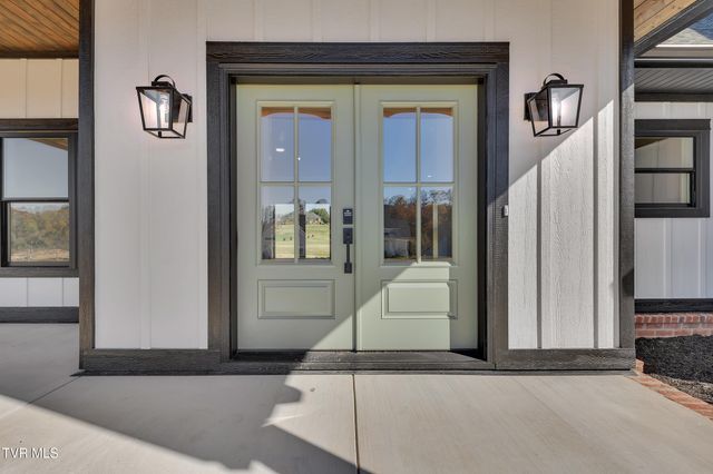 296 Belle Arden Drive, Greeneville, TN 37745
