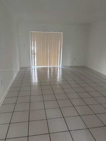 2710 W 76th St 101, Hialeah, FL 33016