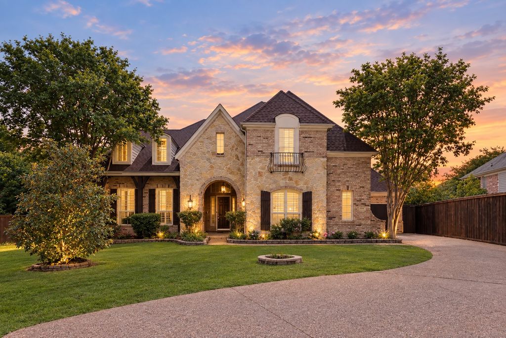 663 Links View Court, Grand Prairie, TX 75052