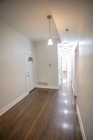 6434 S Eberhart Avenue 2, Chicago, IL 60637