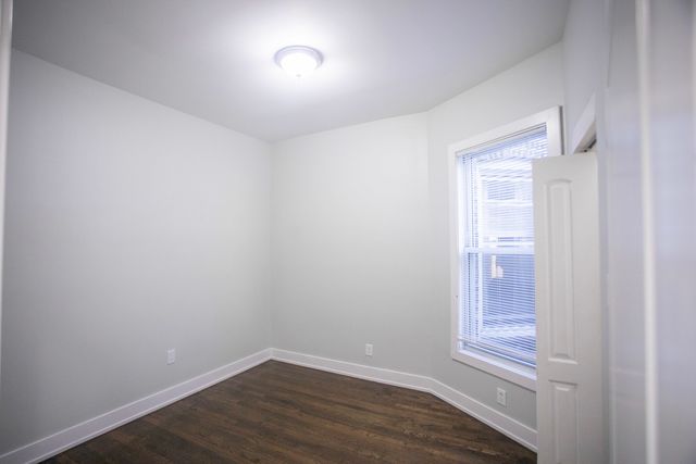 6434 S Eberhart Avenue 2, Chicago, IL 60637
