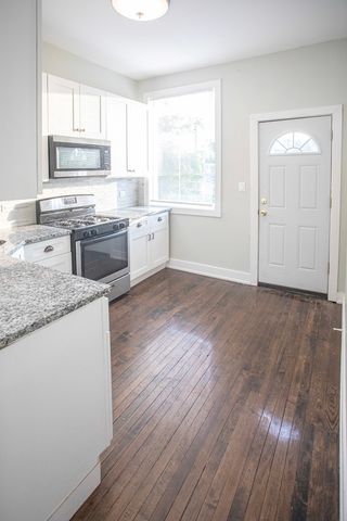 6434 S Eberhart Avenue 2, Chicago, IL 60637