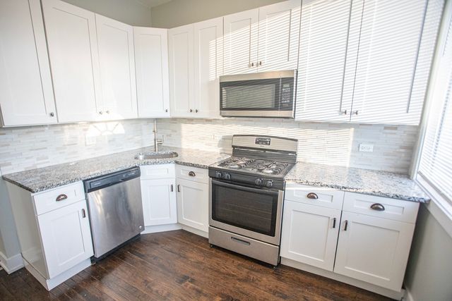 6434 S Eberhart Avenue 2, Chicago, IL 60637
