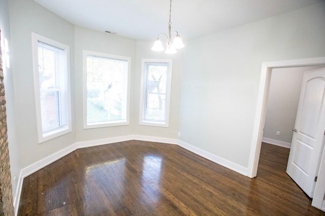 6434 S Eberhart Avenue 2, Chicago, IL 60637