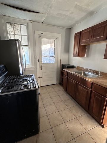 1217 Strahley Pl, Elliott, PA 15220