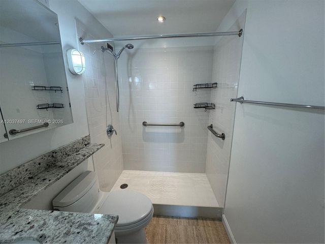700 Biltmore Way 916, Coral Gables, FL 33134