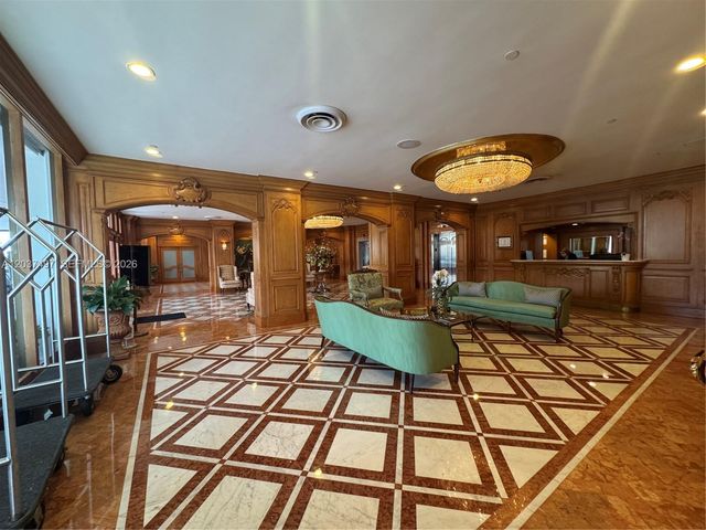 700 Biltmore Way 916, Coral Gables, FL 33134