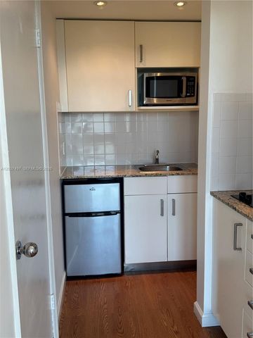 700 Biltmore Way 916, Coral Gables, FL 33134