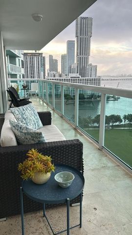 1800 N Bayshore Drive 1609, Miami, FL 33132