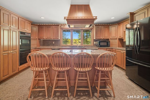 102 Drown Road, Pomfret, CT 06259