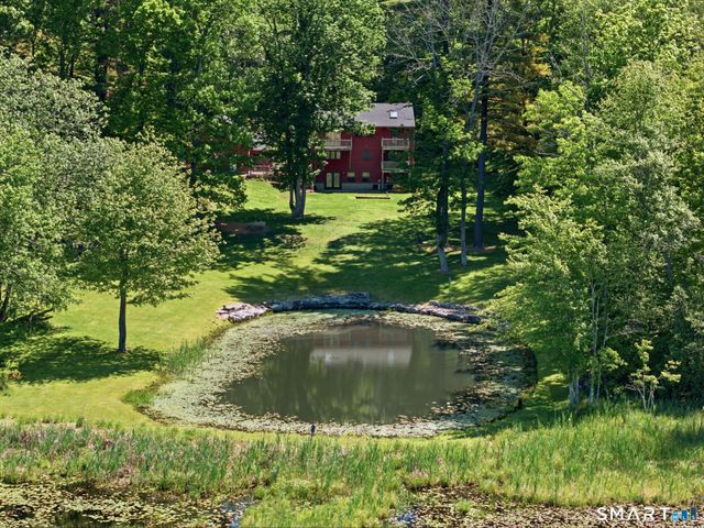102 Drown Road, Pomfret, CT 06259
