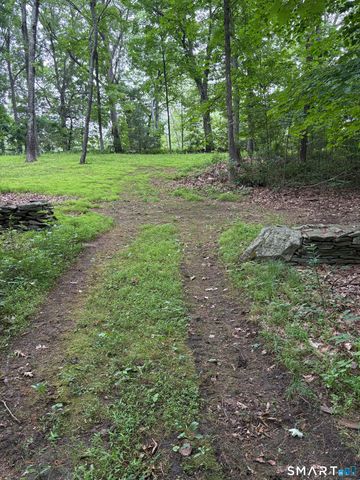 102 Drown Road, Pomfret, CT 06259