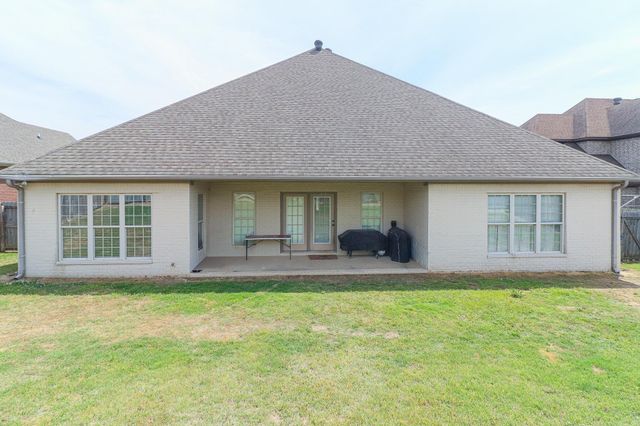 2405 Granite Pointe, Jonesboro, AR 72404