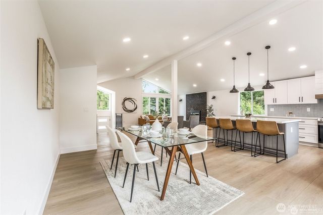 24204 23rd Avenue W, Bothell, WA 98021