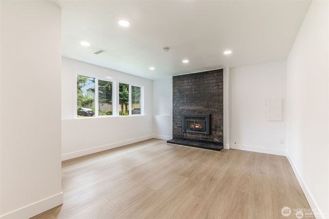 24204 23rd Avenue W, Bothell, WA 98021