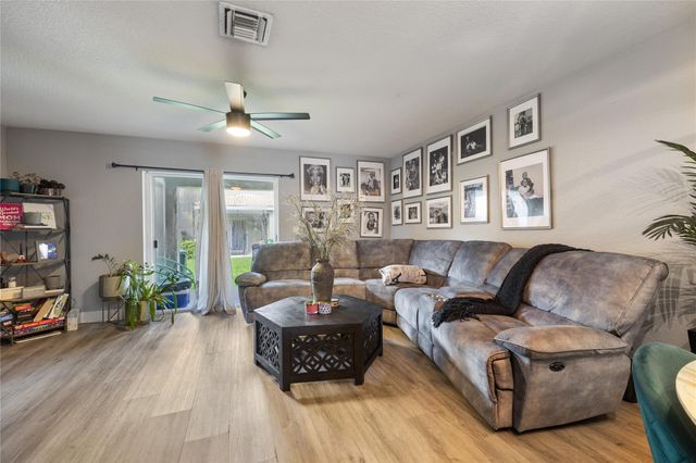 5929 Manchester Way, Tamarac, FL 33321