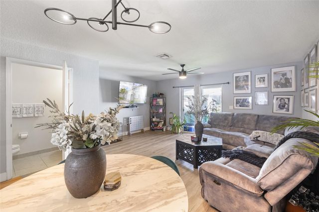 5929 Manchester Way, Tamarac, FL 33321